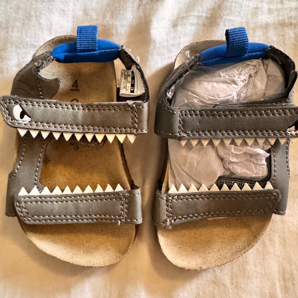 Kids Grey Shark Sandals